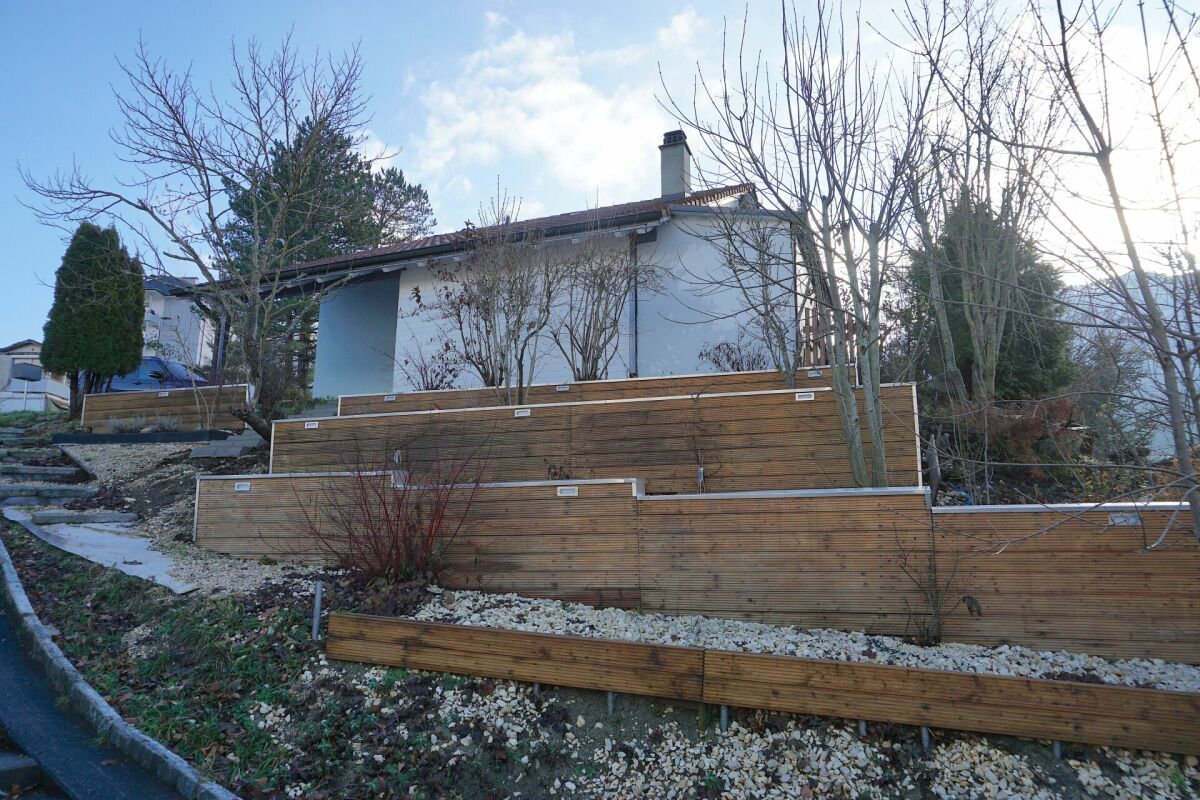 ARI-251 - Très belle maison lumineuse de 6 pièces idéalement située pour 240 m2 habitable