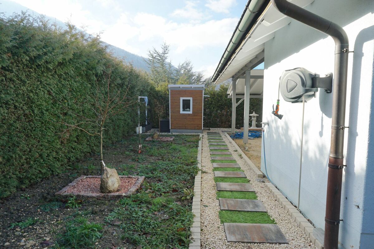 ARI-251 - Très belle maison lumineuse de 6 pièces idéalement située pour 240 m2 habitable
