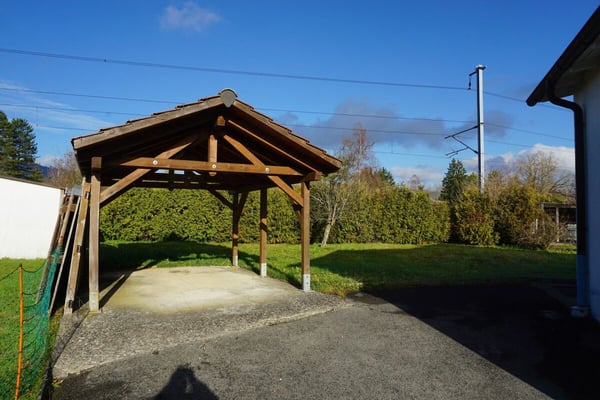 ARI-212 - Maison individuelle sur une parcelle de 904 m2 6