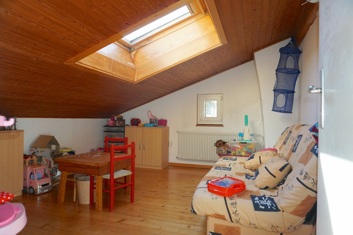 ARI-258 - Maison individuelle de 6,5 pièces sur une parcelle de 1'572 m2