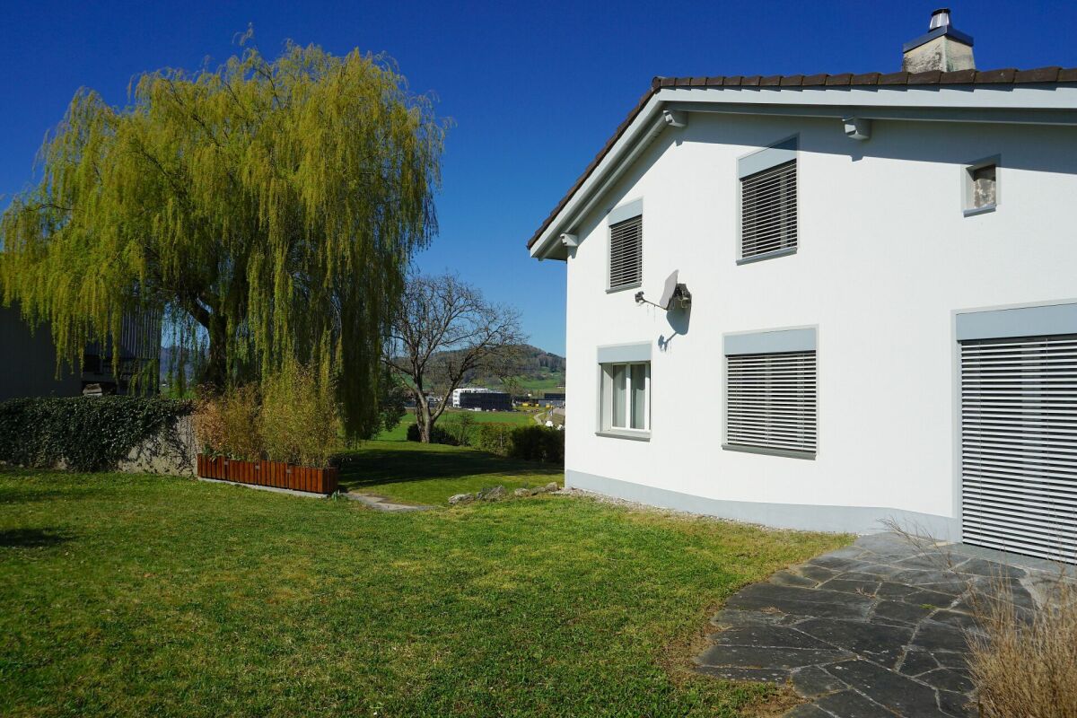 ARI-258 - Maison individuelle de 6,5 pièces sur une parcelle de 1'572 m2