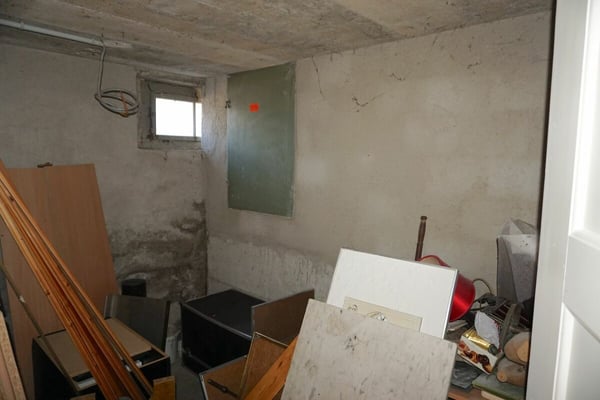 ARI-212 - Immeuble mixte de 250 m2 sur une parcelle de 723 m2 à Bassecourt 18