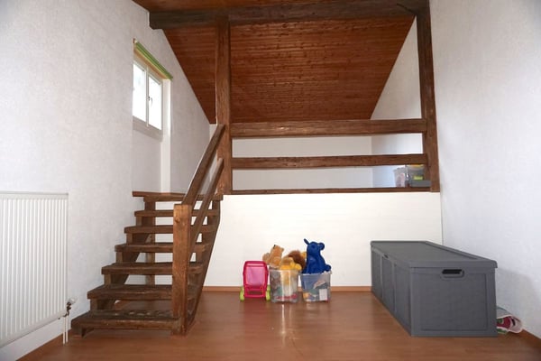 ARI-140 - Immeuble mixte constitué d'une grande maison de 8,5 pièces avec bureaux et ateliers 17