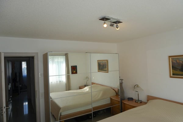ARI-262 - Magnifique rez-de-jardin de 5,5 pièces dans une maison de standing à 2 logements 13