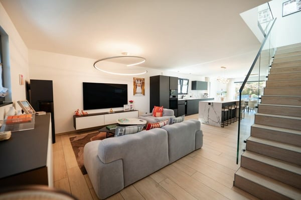 ARI-263 - Villa lumineuse de haut-standing de 5,5 pièces 6