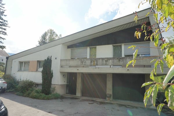 ARI-264 - Villa d'architecte sur un terrain de 1'661 m2 à Courtételle 1