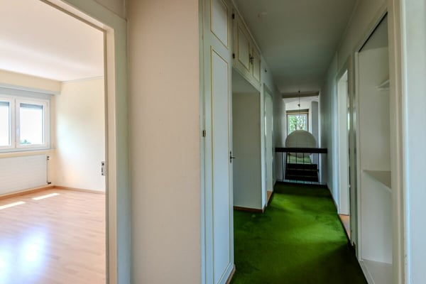 Incroyable appartement en duplex avec vue panoramique sur le lac et les montagnes 15