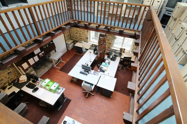 Surface administrative avec cachet à 1 minutes du centre-ville 6