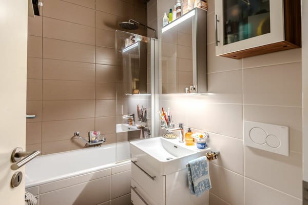 Spacieux appartement contemporain de 1.5 pièces avec patio - env. 240 m² habitables 15