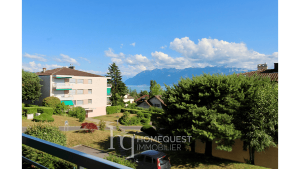 Appartement spacieux entièrement meublé, de 3.5 pièces, avec belle vue lac 2