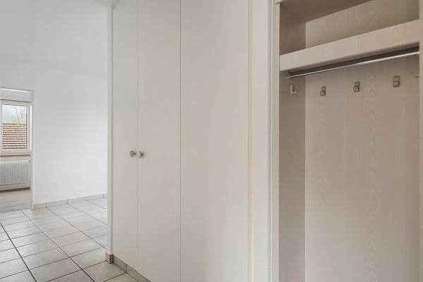 Appartement de 4.5 pièces entièrement rénové dans un cadre arboré sans réel vis-à-vis 9