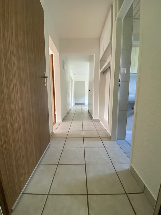 Appartement avec belle luminisité de 4,5 pièces avec balcon à Courrendlin 21
