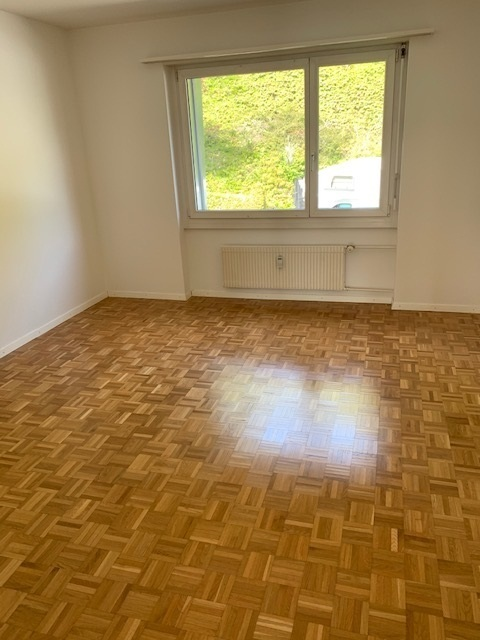 1 1/2-Zimmerwohnung 1. OG/120 m2 6
