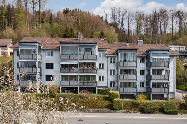 1 1/2-Zimmerwohnung 1. OG/120 m2 1