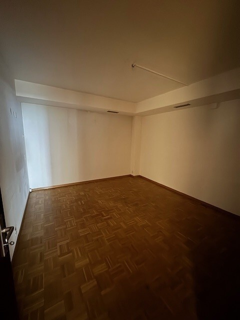 Bureaux de 140 m2 à Plainpalais 4