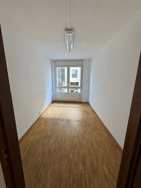 Bureaux de 140 m2 à Plainpalais 7