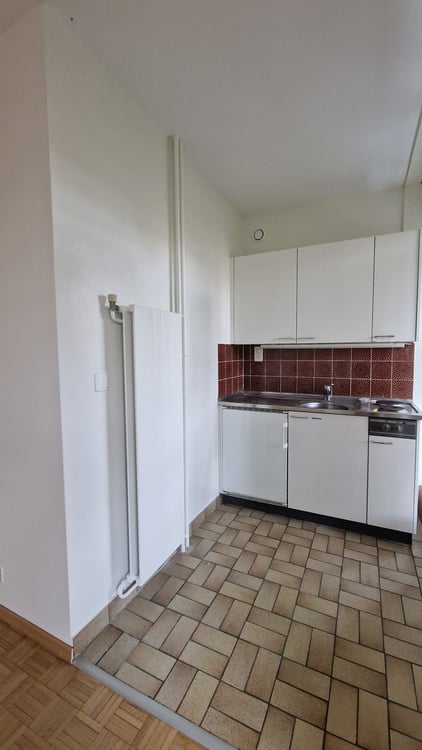 Bouchet - studio au 7ème étage 2