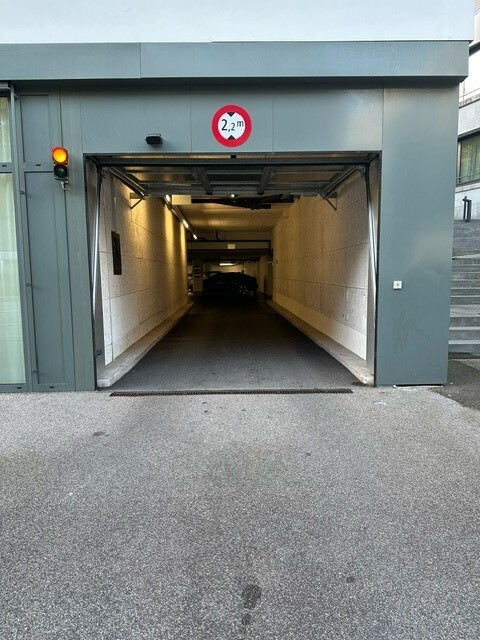 Einstellplätze in Sammelgarage nähe Bahnhof Dietikon 2