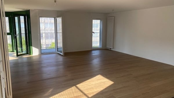 Bel appartement de 3.5 pièces dans un immeuble entièrement rénové 4