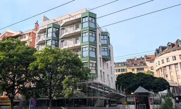 Bel appartement de 2.5 pièces dans un immeuble entièrement rénové