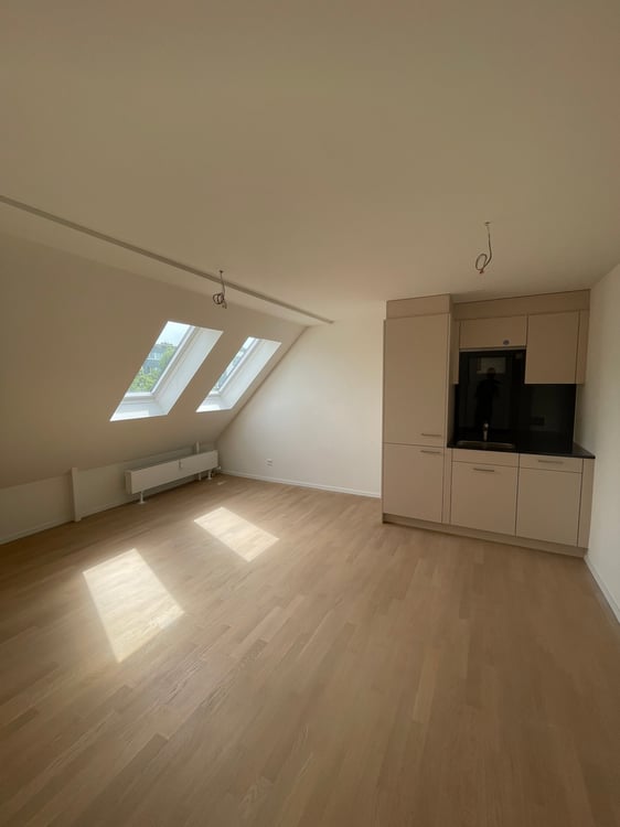 Atelier-/Bastelraum an zentraler Lage in Zürich-Oerlikon ab sofort 2