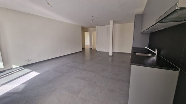 Appartement de 5 pièces lumineux aux Pâquis 2