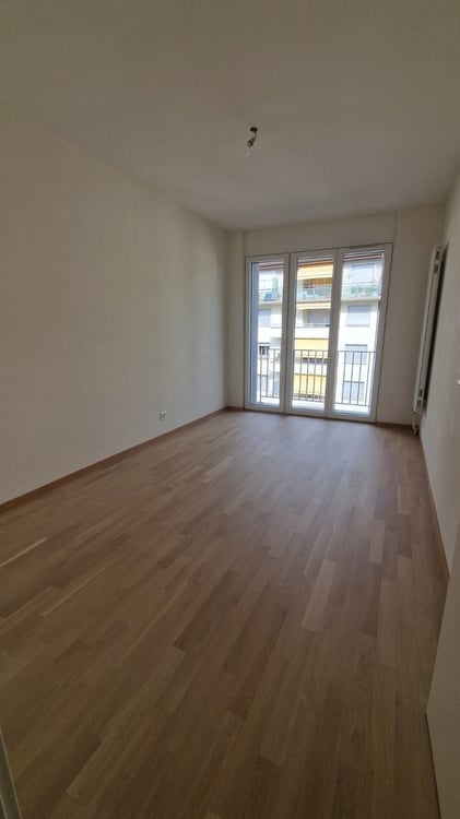 Appartement de 5 pièces lumineux aux Pâquis 10