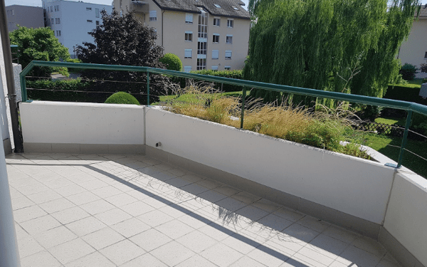 Quartier tranquille et verdoyant derrière la verrerie 2