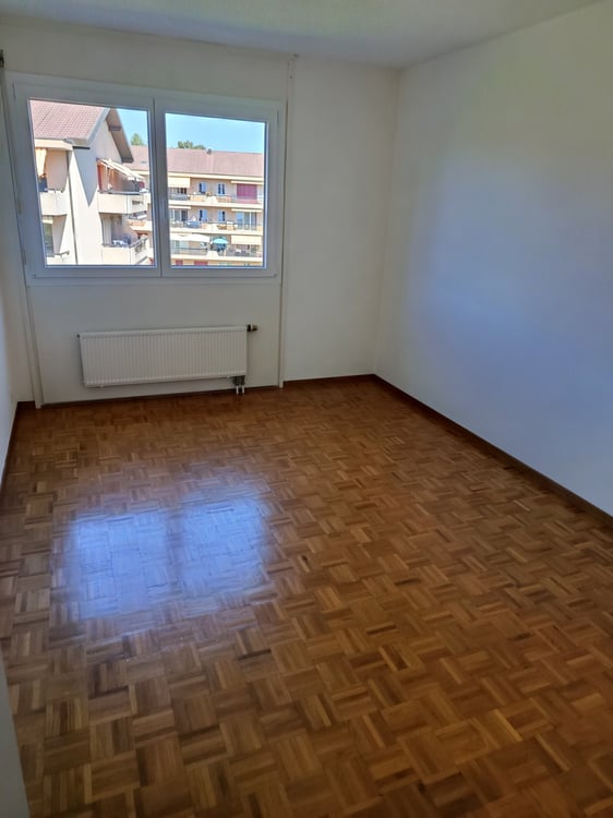 Quartier tranquille et verdoyant derrière la verrerie 8