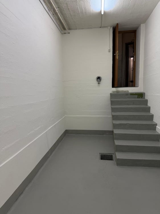 Nähe Bahnhof Enge 2