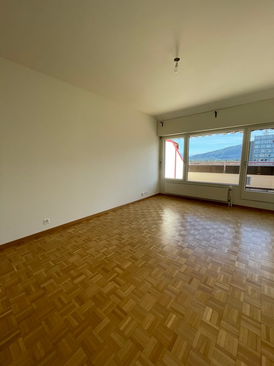 À louer à Champel - Appartement traversant de 4 pièces en attique 11