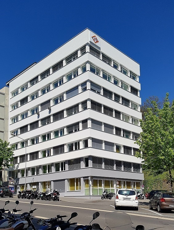 Place de parc intérieure 10