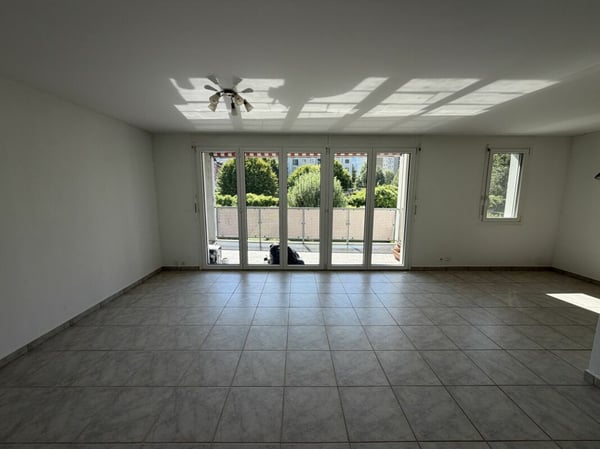 Gepflegte, sonnige 4.5-Zimmerwohnung mit gut nutzbarer Raumaufteilung 4