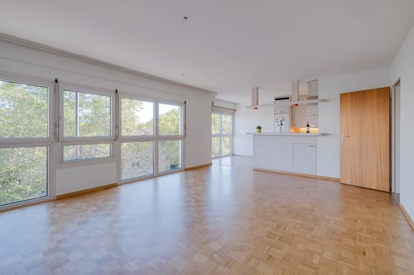 Liegenschaft in Gehdistanz zur Universität und Stadt 3