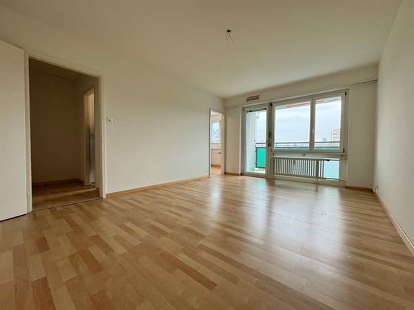 Schöne 1.5-Zimmer Wohnung nähe der Birs mit Aussicht! 5