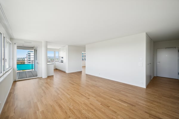 Helle 2.5-Zimmer-Wohnung im 8. Obergeschoss mit herrlicher Aussicht 3
