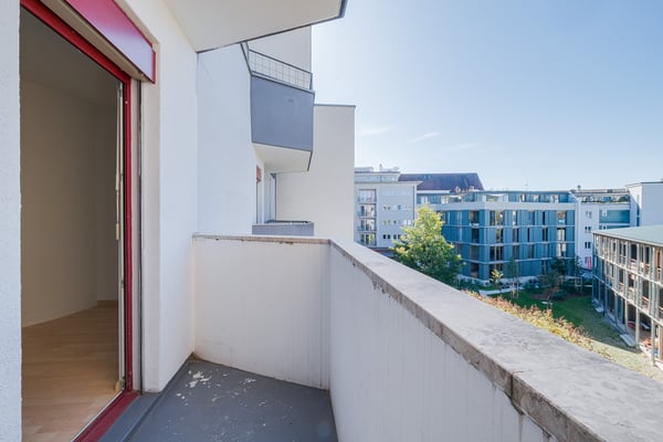 Liegenschaft in Gehdistanz zur Universität und Stadt 11