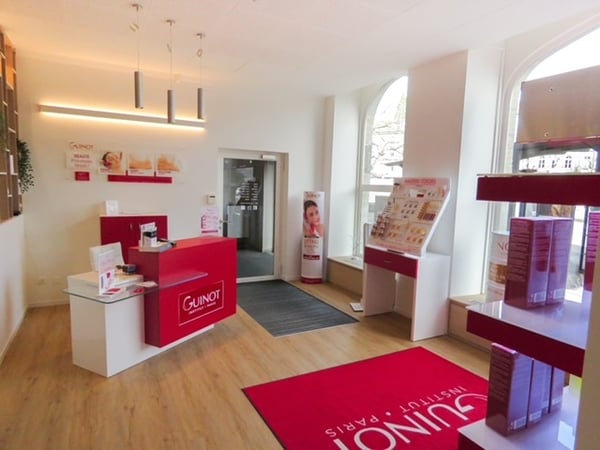 Local commercial avec cachet en plein centre-ville de Fribourg 5