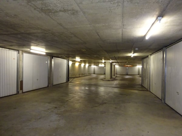 COMPLEXE DES CHARMILLES - Box simple 3