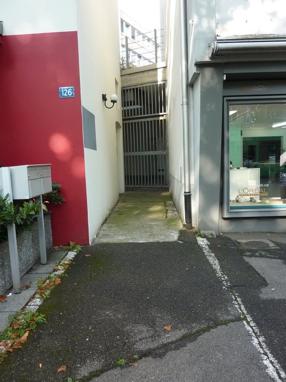 Zentral gelegene Ladenfläche mit Lagerraum Nähe Brausebad 2