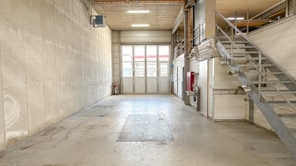 Gewerbefläche mit Werkstatt, Lager & Büro - Sissach BL 3