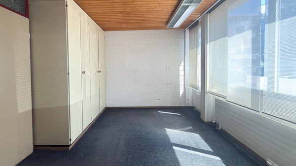 Gewerbefläche mit Werkstatt, Lager & Büro - Sissach BL 6
