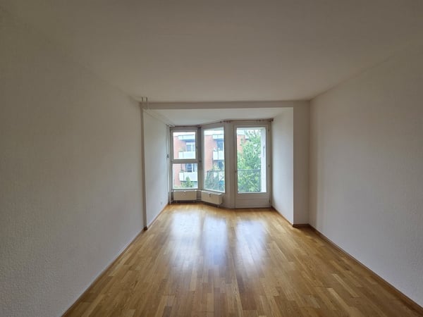 Charmante 3.5 Zimmerwohnung im 4.OG 7