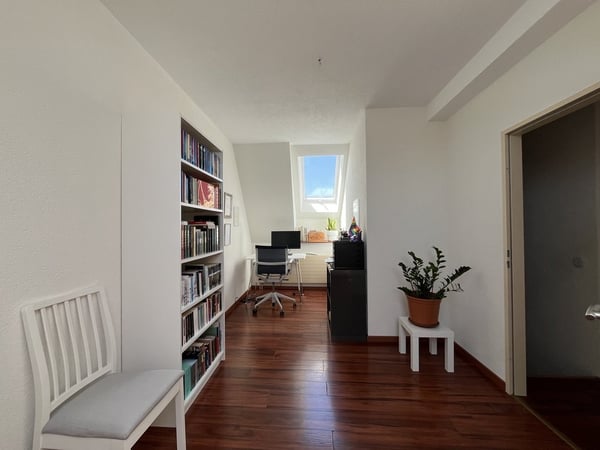 Charmante 5-Zimmer-Maisonettewohnung im beliebten Klingeli-Quartier 9