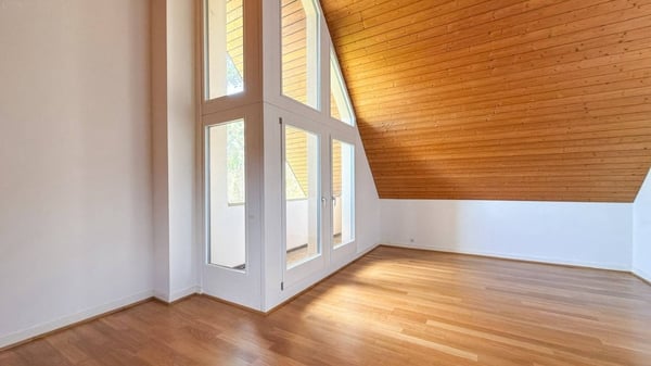 Ruhig im Grünen, zentral in Riehen: 192 m2 Maisonette mit Weitblick 11