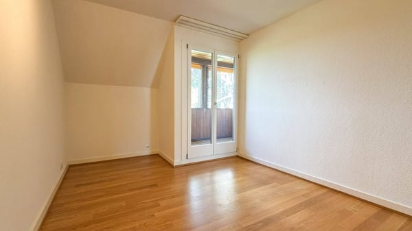 Ruhig im Grünen, zentral in Riehen: 192 m2 Maisonette mit Weitblick 6