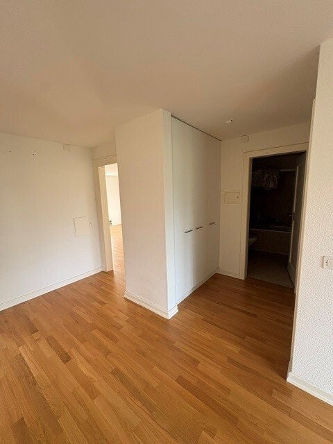 Helle 4-Zimmerwohnung im 2. OG mit Balkon 5