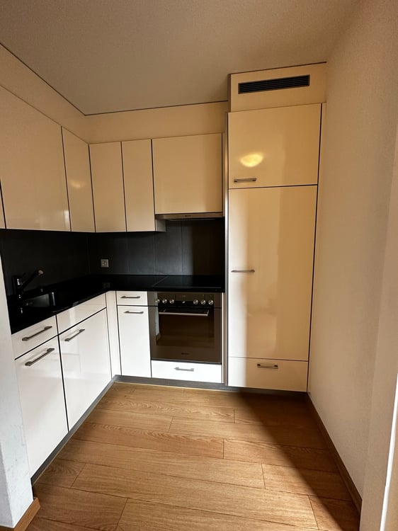 Modern - komplett saniert - an ruhiger Lage 7