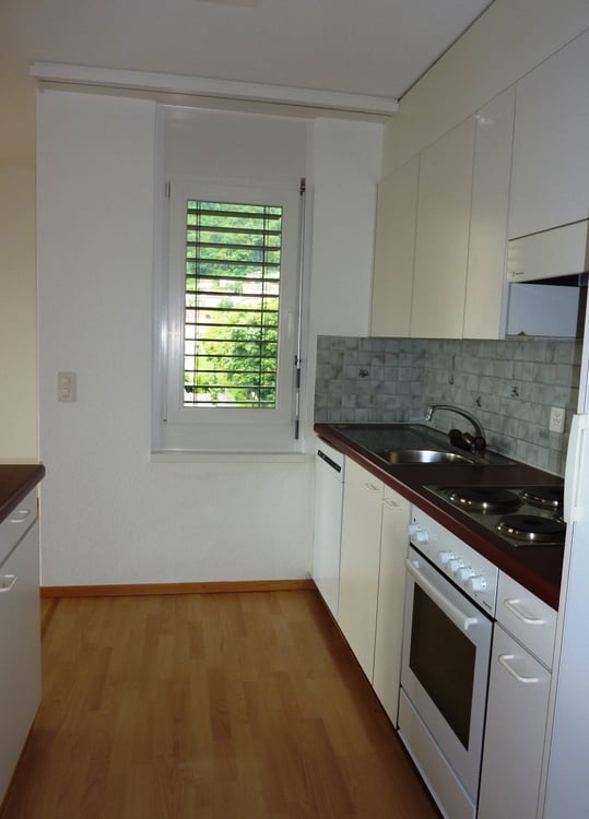 Helle Wohnung mit tollem Balkon 5