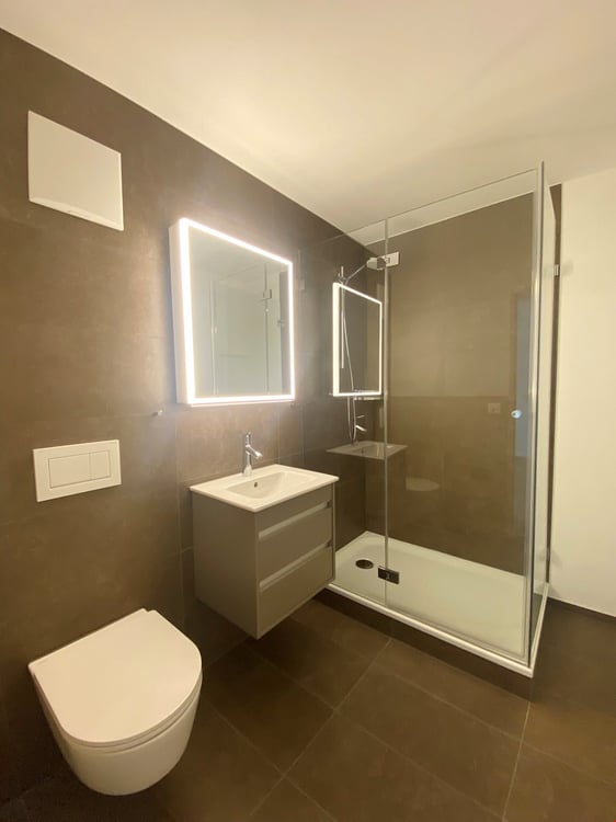 Schönes neues Wohn-/Gewerbeatelier 2